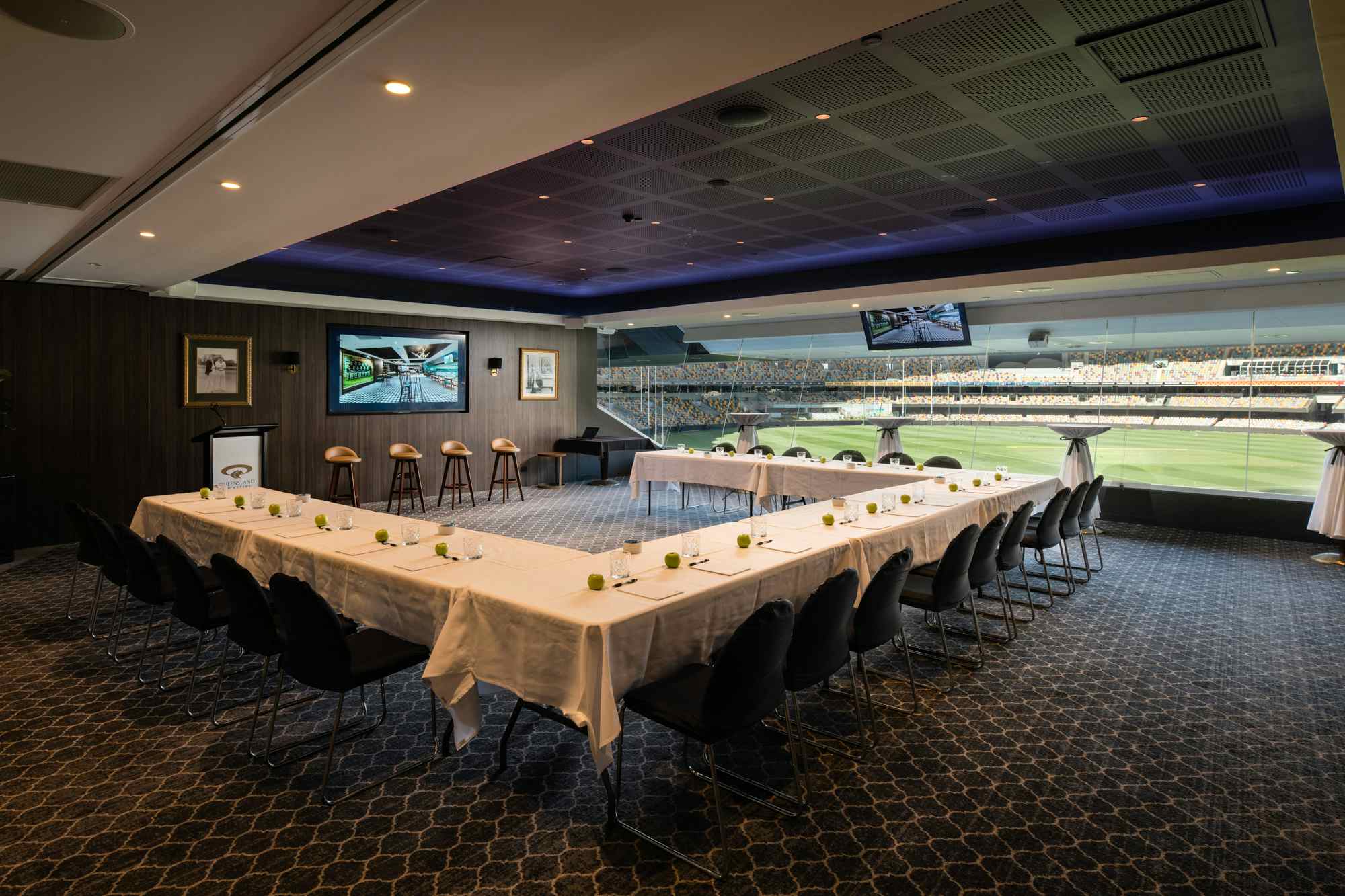 Mirror Room, Queensland Cricketers' Club